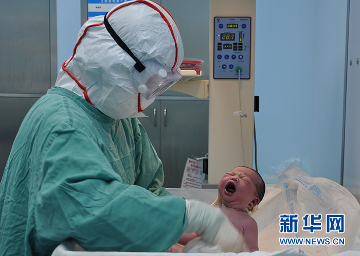 湖北鄖西：54個寶寶在疫情中平安降生