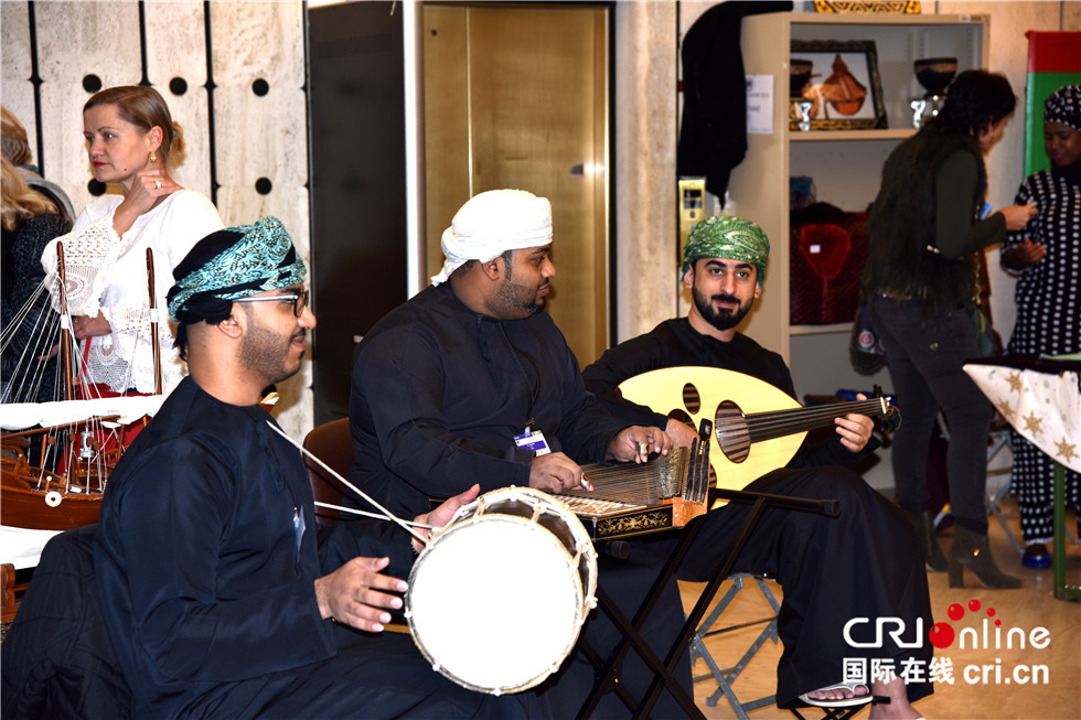 图片默认标题_fororder_阿曼乐手