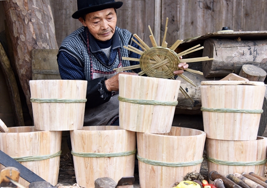 貴州黔西：傳統甑子製作的堅守