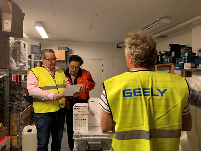 汽車頻道【供稿】【資訊】為愛馳援 50輛吉利嘉際奔赴戰場 為武漢加油