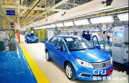 【要闻-文字列表】【河南在线-文字列表】【移动端-文字列表】速达电动汽车量产首车正式下线 打造河南产业新名片