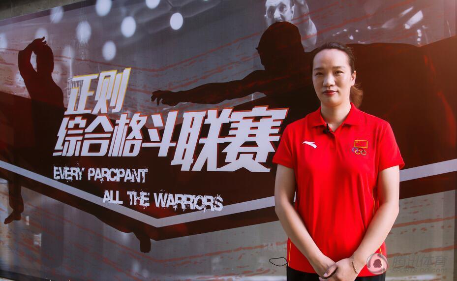 组图：奥运冠军变教练 陈中“特训”鹿晗关晓彤