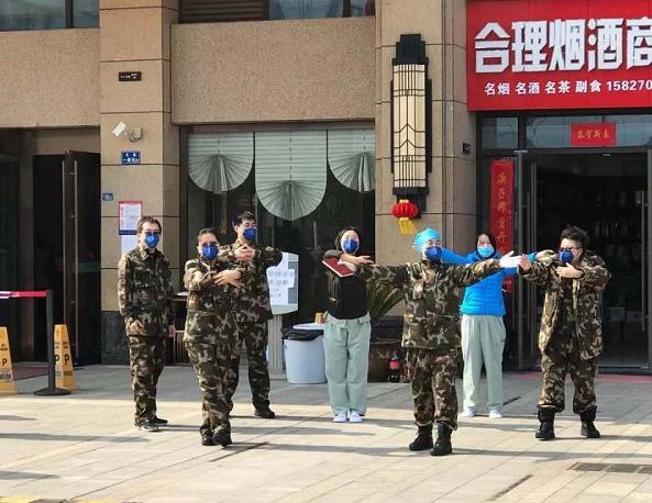 “隔空”的擁抱——吉大二院第二批援鄂隊員與首批援鄂隊員首次碰面