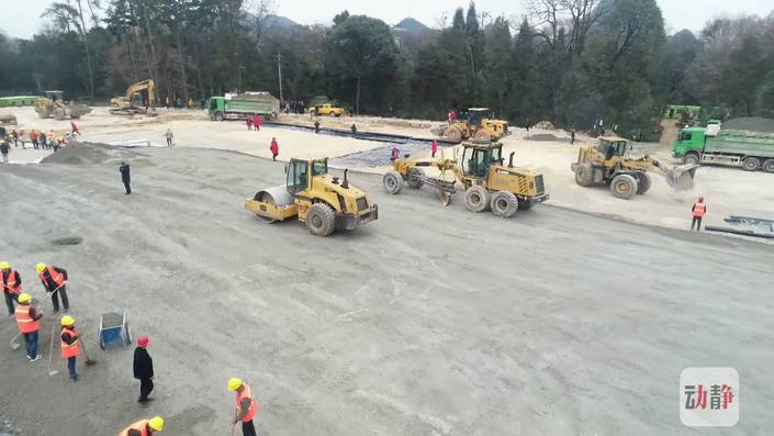 （社会）田园驰航：“这小地方恐怕从来没有停过那么多车”，我在“将军山”看到这样一幕