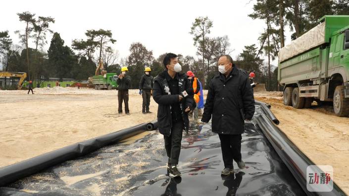 （社会）田园驰航：“这小地方恐怕从来没有停过那么多车”，我在“将军山”看到这样一幕