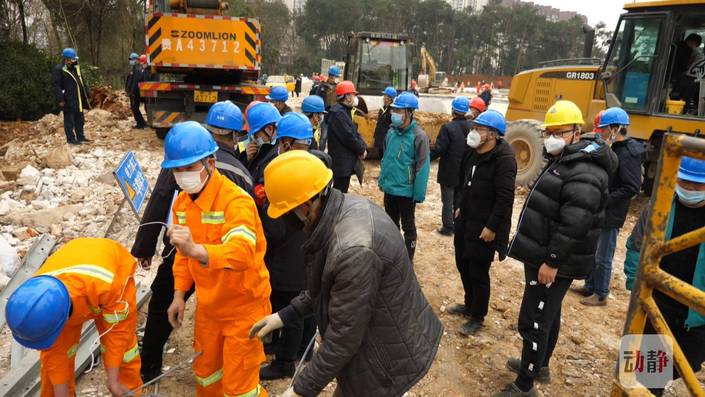 （社会）田园驰航：“这小地方恐怕从来没有停过那么多车”，我在“将军山”看到这样一幕