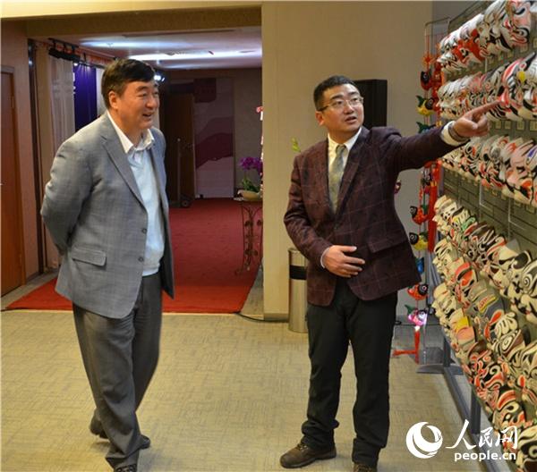 “国粹——中国京剧脸谱展”走进蒙古国