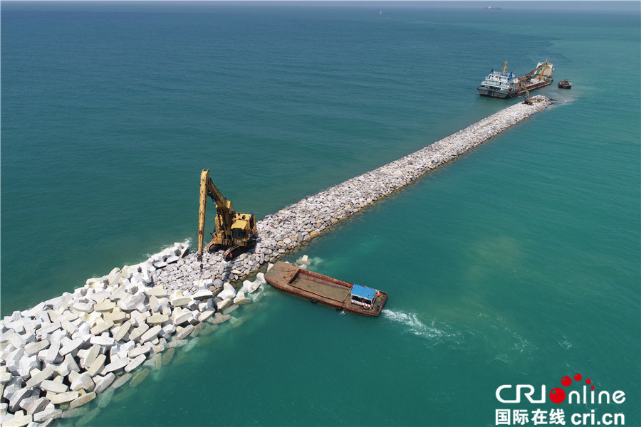 00200防波堤建设