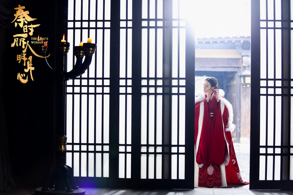 迪丽热巴的红衣古装照很惊艳 你最喜欢哪一种造型