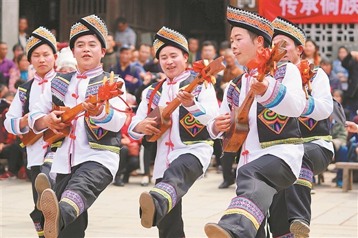 桂林龙胜举行一年一度的祭萨节