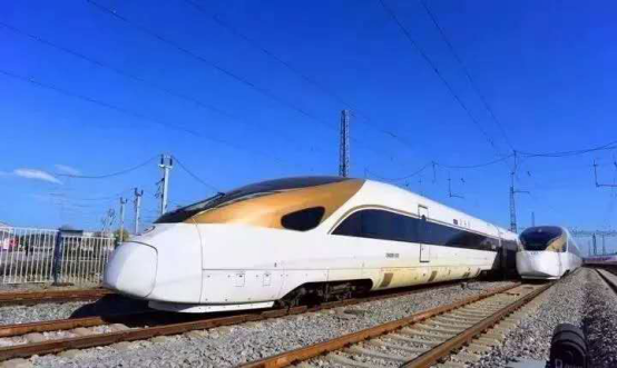 "青历四十年 · 奋进新时代":"钢人铁马"精神打通铁路发展大动脉