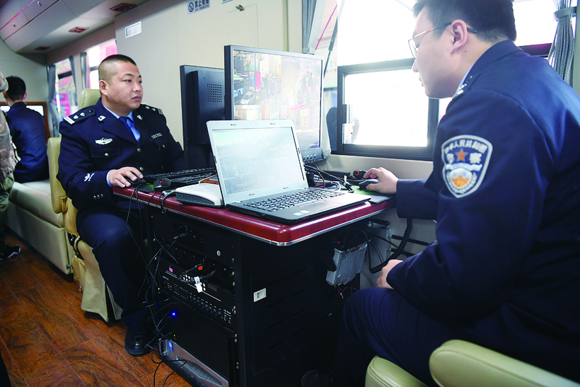 吉林省首座“綜治移動執法方艙”亮相重慶路商圈
