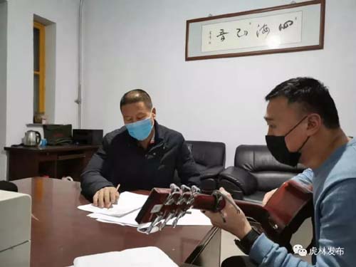 虎林市歌手原創歌曲《風雨同當》助力抗擊疫情，為中國加油！