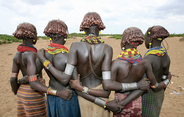 盤點全球個性土著部落裝扮 創意遠超時尚界
