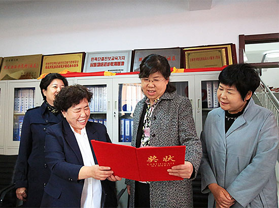 吉林省副省长李悦到延吉市调研妇女儿童“两个规划”实施情况