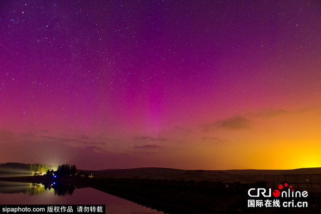 英國威爾士現玫紅色北極光浪漫炫目