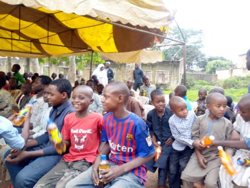 Yadda wasu kungiyoyi masu zaman kansu a Najeriya ke kokarin ba da tallafi ga mabukata a watan Ramadan mai tsarki