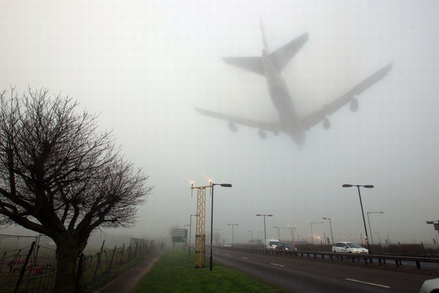 致病毒雾席卷英国 伦敦“如入仙境”
