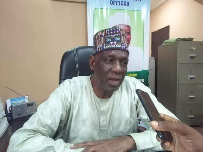 Hira da Alhaji Lawal Alhassan darakta janar na hukumar janyo masu zuba jari ta jihar Kano a Najeriya (A)