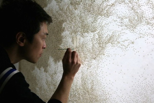 韩国艺术家用佛香创作乌托邦式风景画