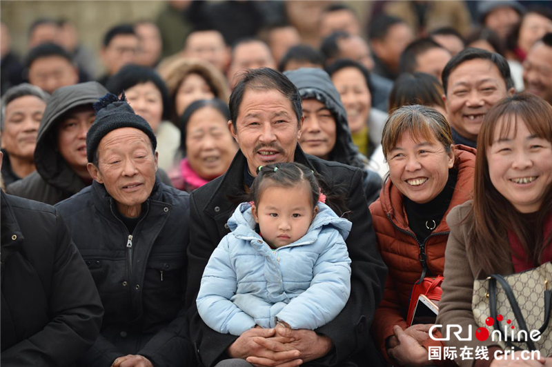 【CRI原创】【湖北】湖北省文联荆楚“红色文艺轻骑兵”走进襄阳保康