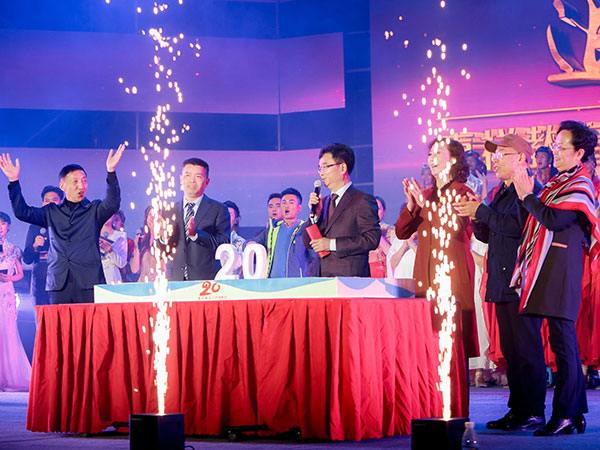 五大主题活动亮相 嘉祥教育20周年总结发展大会在蓉举行