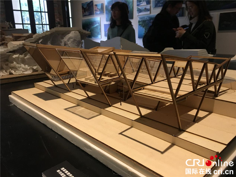 【湖北】【CRI原創】土家泛博物館（彭家寨）“活化”展覽在武漢舉行