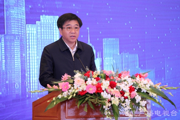 省委宣传部副部长,省委网信办主任张砚平讲话