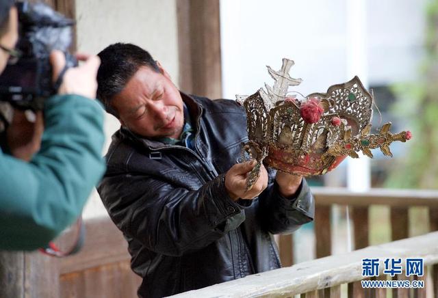 "肉身坐佛"失竊地村民積極收集證物