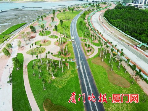 The main line of the Xiang'an leg of the second phase of Xiamen Coastal Tourism Romantic Line is completed and is expected to come into use by the end of the year.