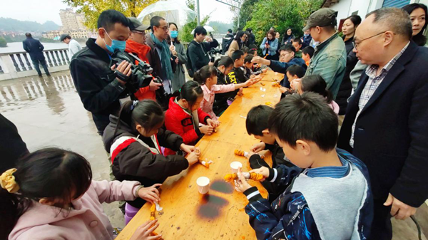重慶南川“2020美好生活藝術季”開幕 校政企攜手讓藝術加持美麗鄉村