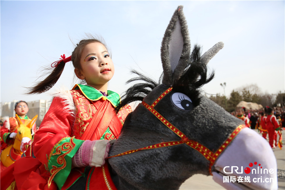 图片默认标题_fororder_《跑驴》米脂县马明摄