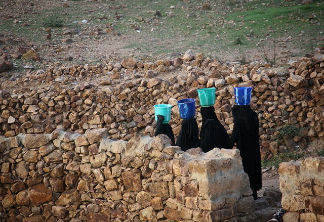 走近戰火中的也門女性 教育和生活受到威脅