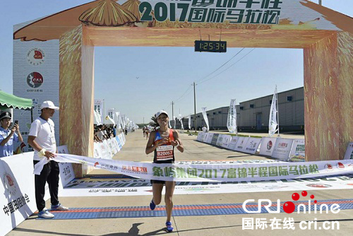 原创【龙江发布】富锦国际马拉松激情奔跑拥抱大美湿地