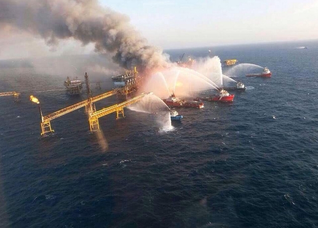 墨西哥灣油井平臺突發大火至少4死16傷