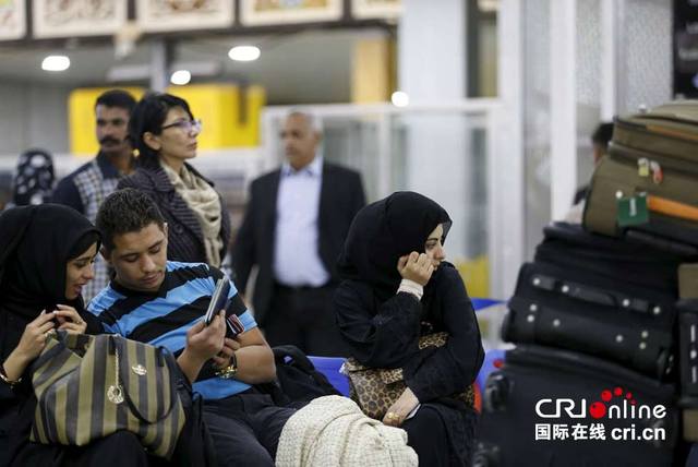 外国公民纷纷从也门撤离
