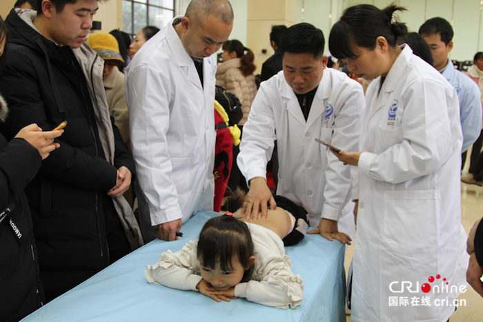 [唐已审][原创]中国工程院院士石学敏在北海北医康复医院设立工作站