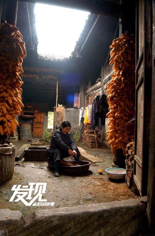 摄影师20年记录秦岭山中古镇