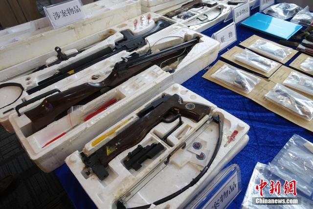 深圳警方偵破“3.01”羅湖持槍搶劫案