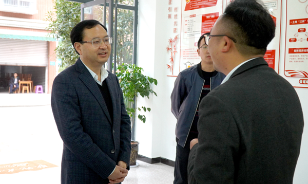 乐山犍为：围绕“航电、通道、特色产业”做文章 携手合作共同发展