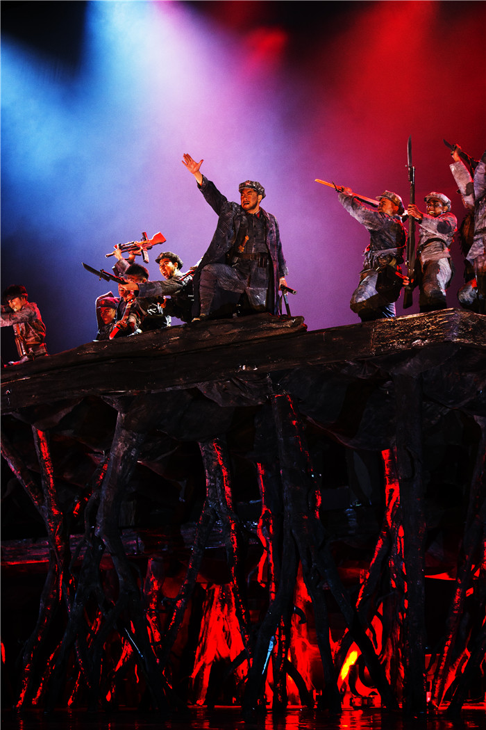 《血色湘江》"燃情"国家大剧院