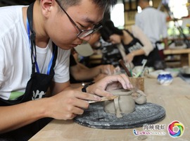 川台学生体验陶艺制作