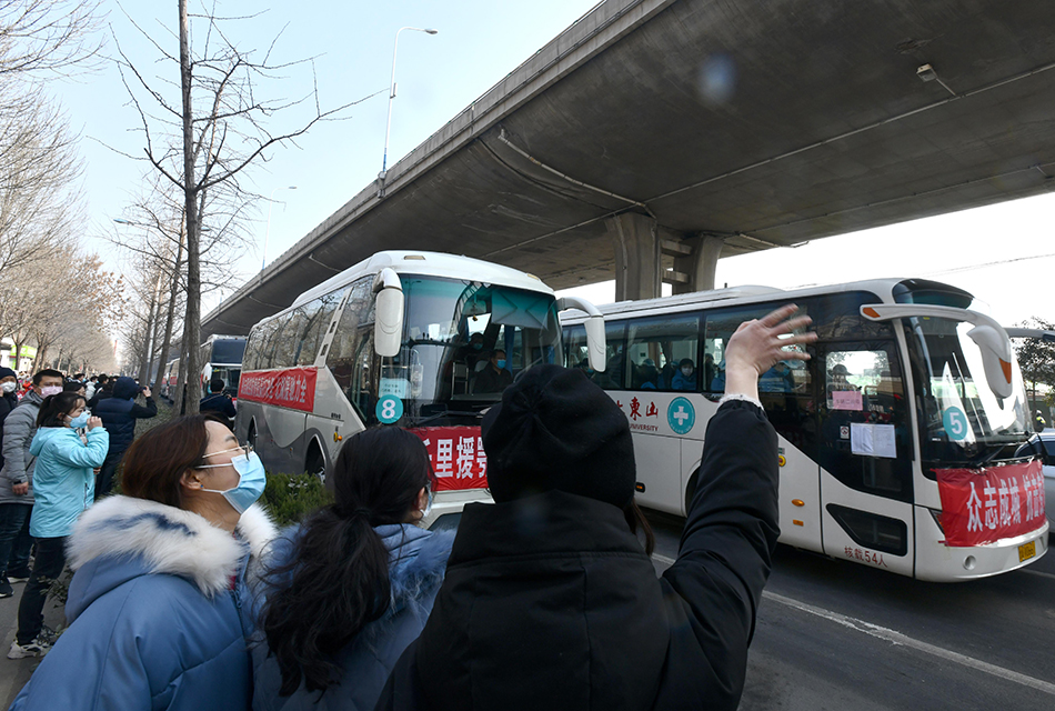 48小时，13省市近6200名医护人员驰援武汉