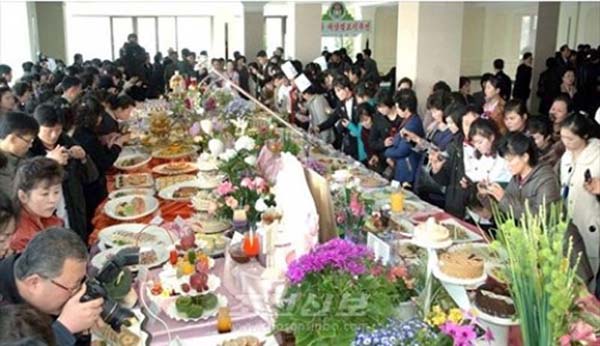 平壤舉辦美食文化節 慶祝“太陽節”