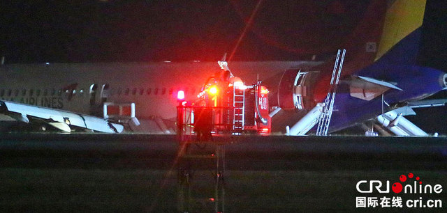 韩亚航空A320客机在日本冲出跑道 23人受伤