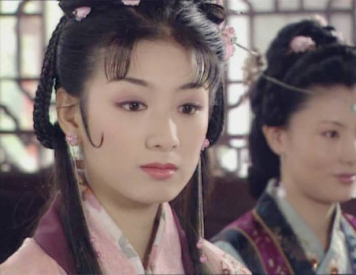 比起赵丽颖杨幂热巴早期影视剧的古装美女也很惊艳