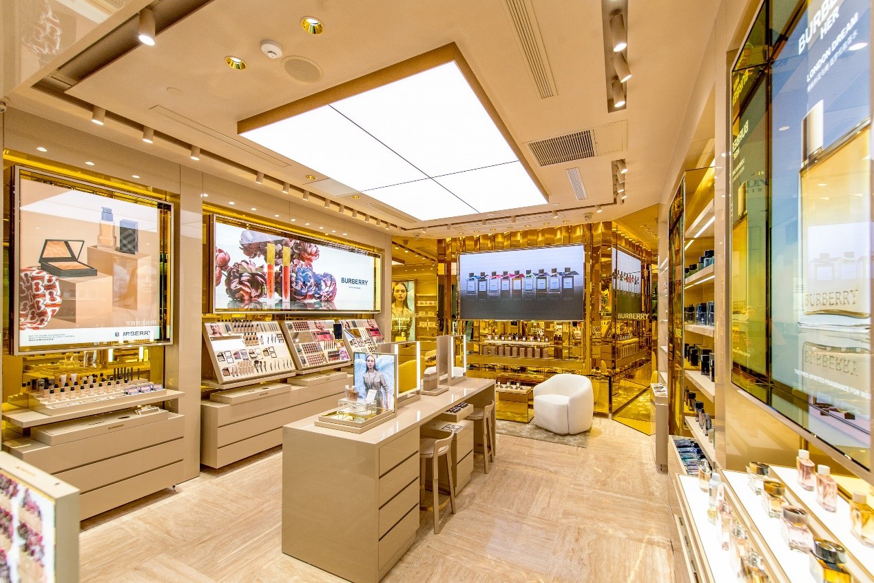 burberry美妆进驻 武林银泰高定柜台再落一子