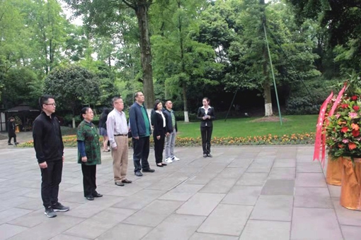 四川广安市广安区推出歌曲《中国忘不了你》