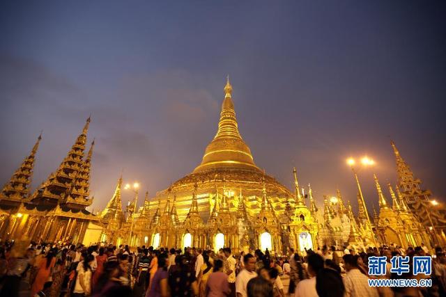 缅甸喜迎缅历新年 缅甸喜迎缅历新年