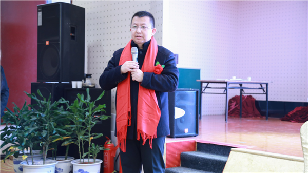 跃马扬鞭奔发展 天道常与追梦人